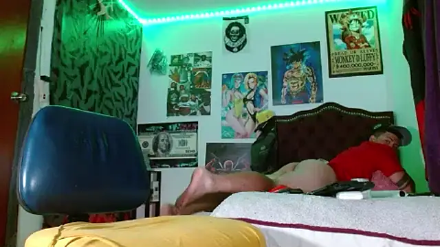 Danielsbigcum online show from December 26, 5:04 am