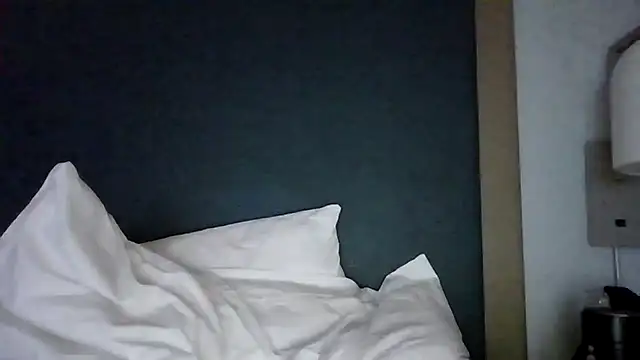 Maculine Stayr online show from April 9, 2:33 am