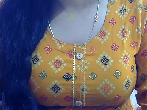 Snapshot of Your_wild_Dia chatting on February 8, 7:12 am Your wild Dia online show from February 8, 7:12 am