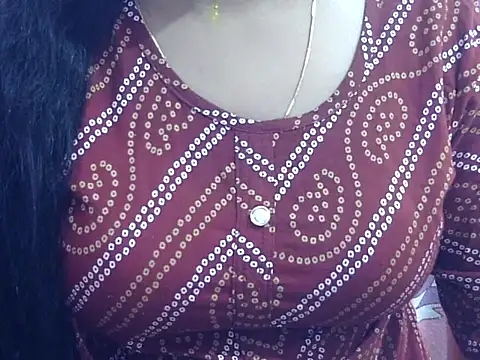 Snapshot of Your_wild_Dia chatting on February 19, 6:20 am Your wild Dia online show from February 19, 6:20 am