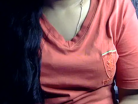 Snapshot of Your_wild_Dia chatting on February 24, 7:23 pm Your wild Dia online show from February 24, 7:23 pm