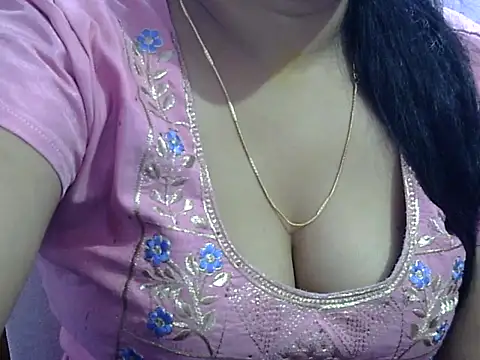 Snapshot of Your_wild_Dia chatting on February 25, 9:08 am Your wild Dia online show from February 25, 9:08 am