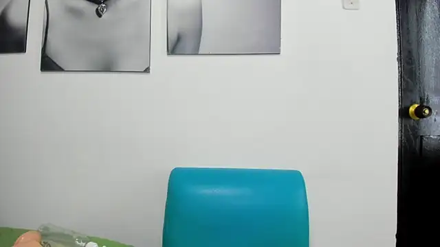 izzy cum online show from December 14, 5:25 pm