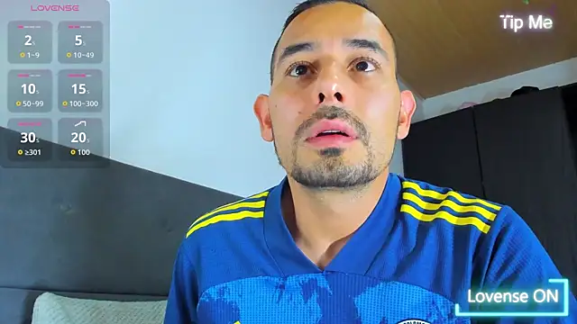 jhonyalzate2 online show from October 10, 12:53 am