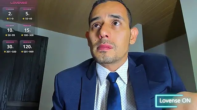 jhonyalzate2 online show from October 28, 2:48 am