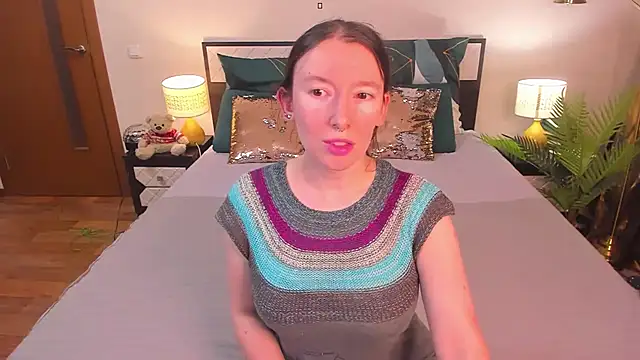 Snapshot of CatherineWalls chatting on February 24, 1:36 am CatherineWalls online show from February 24, 1:36 am