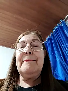 Vicky Rosse online show from October 27, 9:52 pm