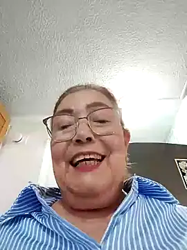 Snapshot of Vicky_Rosse chatting on February 9, 6:34 pm Vicky Rosse online show from February 9, 6:34 pm