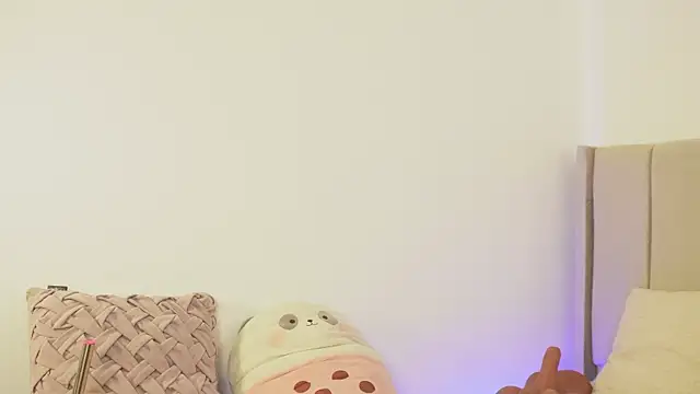 vicky rachell online show from November 25, 2:28 pm