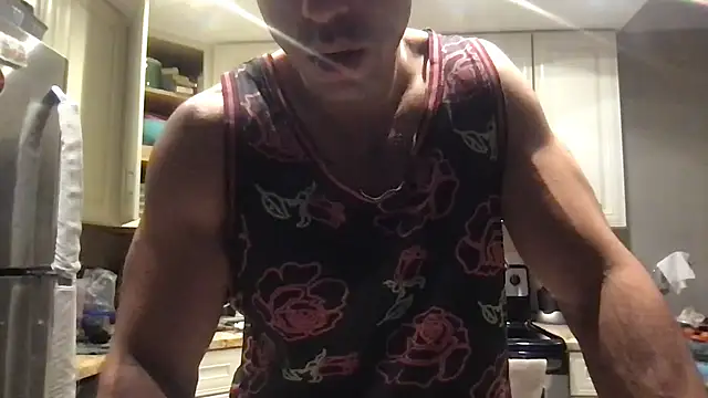 BigGuyMuscle online show from March 21, 11:30 pm