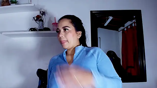 Snapshot of alexaa_walker chatting on March 12, 11:53 am alexaa walker online show from March 12, 11:53 am