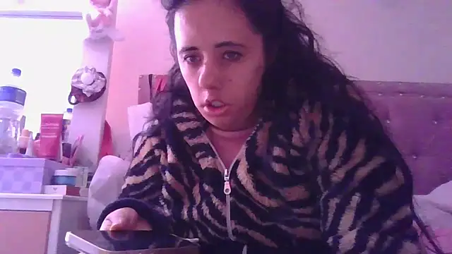 annarose19 online show from January 8, 5:15 pm