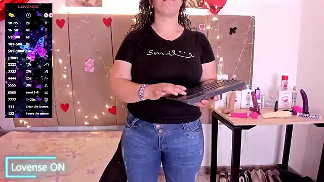 Zaly mature online show from October 31, 1:17 am