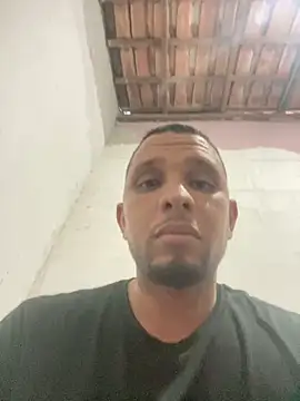 Snapshot of Mill19 chatting on September 28, 6:13 pm Mill19 online show from September 28, 6:13 pm