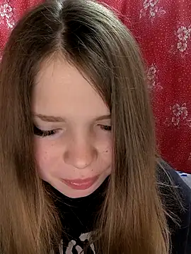 Zuli Kiska online show from March 7, 7:33 pm