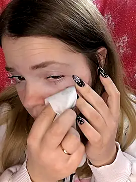 Zuli Kiska online show from March 9, 7:18 pm