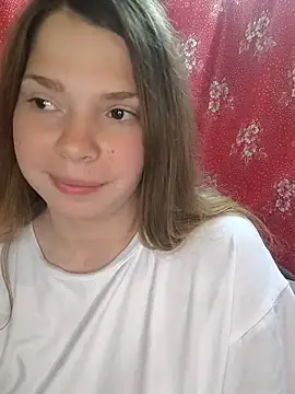 Snapshot of Zuli_Kiska chatting on July 13, 6:38 am Zuli Kiska online show from July 13, 6:38 am