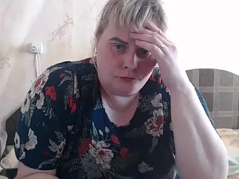 Ameliabusty online show from March 22, 12:14 pm