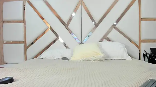 WowAna online show from March 16, 9:05 am