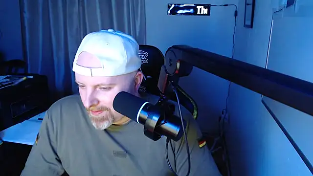 DerPornoPete online show from December 27, 10:26 pm