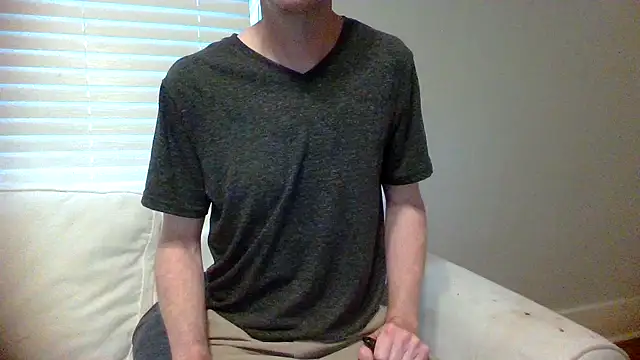 Snapshot of ednygma18626 chatting on June 21, 10:23 pm ednygma18626 online show from June 21, 10:23 pm
