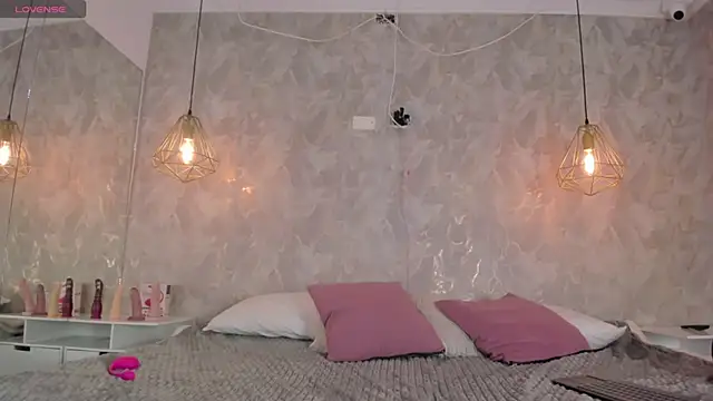 danaythamara1 online show from November 25, 8:53 pm