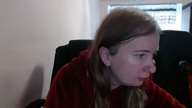 PeterAndJen online show from November 13, 8:35 am