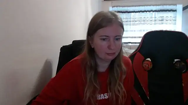 PeterAndJen online show from November 20, 8:03 am