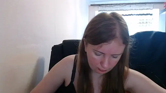 Snapshot of PeterAndJen chatting on July 18, 6:17 am PeterAndJen online show from July 18, 6:17 am