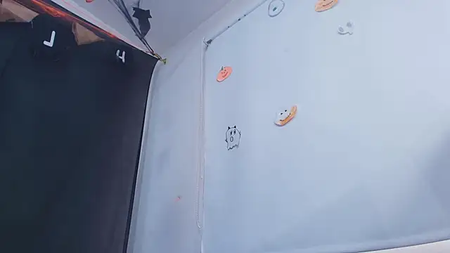 Snapshot of timkerbell_ chatting on November 4, 7:13 pm timkerbell online show from November 4, 7:13 pm