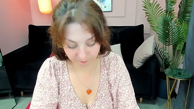 MargaretFatal online show from June 29, 10:15 am