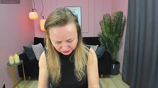 GabrielGold online show from December 12, 8:10 pm