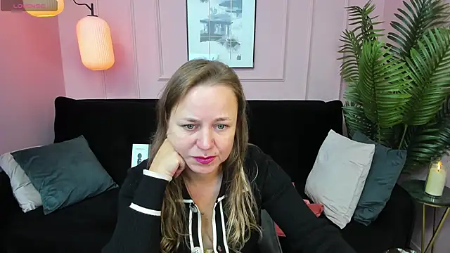 GabrielGold online show from September 18, 8:11 pm