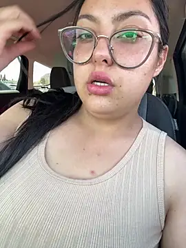 MileyGia online show from March 19, 6:56 pm