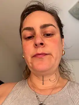 Snapshot of misslulipop chatting on September 24, 2:20 pm misslulipop online show from September 24, 2:20 pm