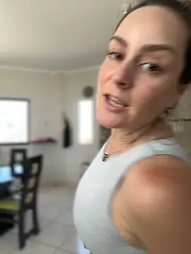 Snapshot of misslulipop chatting on October 31, 6:09 pm misslulipop online show from October 31, 6:09 pm