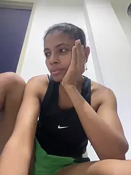 Snapshot of angelica_af chatting on December 24, 2:43 am angelica af online show from December 24, 2:43 am