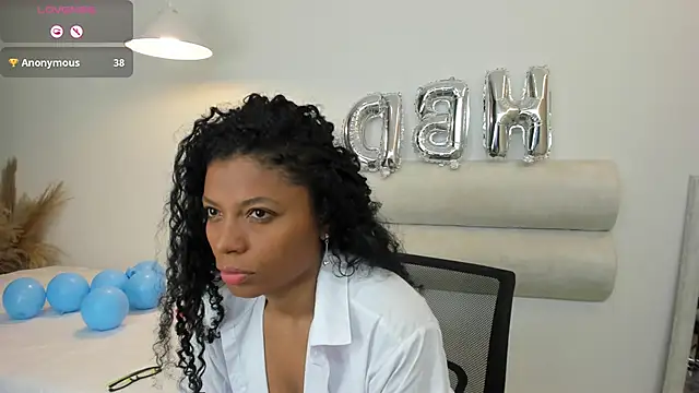 Snapshot of angelica_af chatting on October 1, 2:34 pm angelica af online show from October 1, 2:34 pm