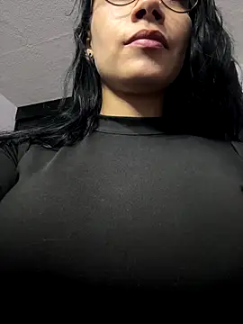 Angela isabella online show from December 20, 10:39 pm