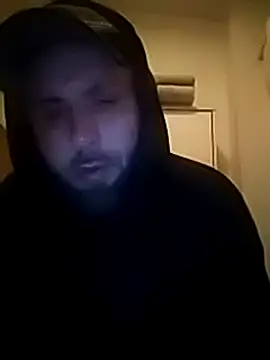 Snapshot of Dnbigo89 chatting on December 8, 11:51 pm Dnbigo89 online show from December 8, 11:51 pm