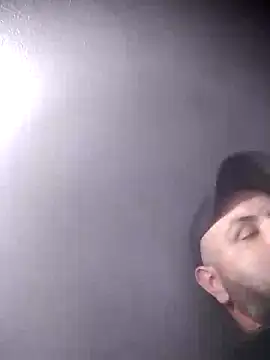 Snapshot of Dnbigo89 chatting on September 30, 10:04 pm Dnbigo89 online show from September 30, 10:04 pm