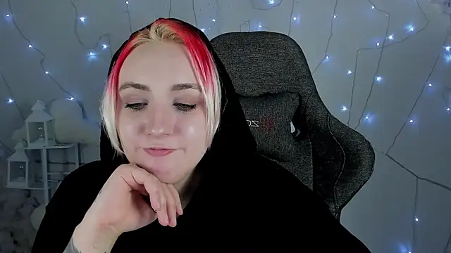 AsheLucker online show from January 30, 11:55 pm