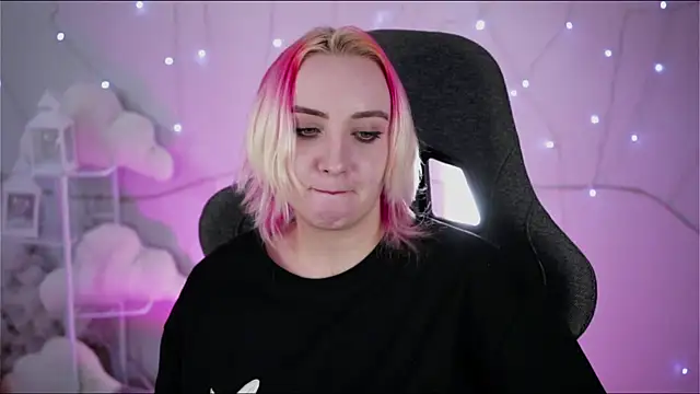 AsheLucker online show from February 21, 8:51 am