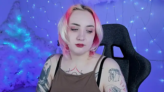 AsheLucker online show from February 24, 2:30 am