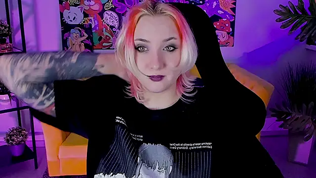 AsheLucker online show from March 7, 5:40 am