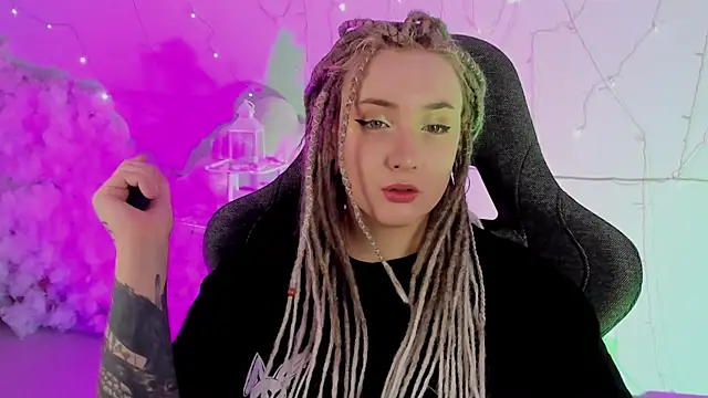 AsheLucker online show from March 22, 1:54 am