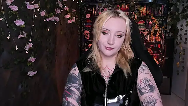 AsheLucker online show from June 23, 6:33 am