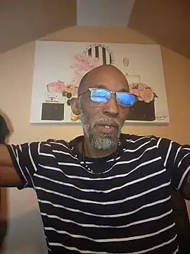 Lonelynudist59 online show from May 6, 11:04 am