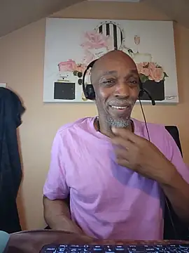 Lonelynudist59 online show from May 29, 2:48 pm