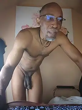 Lonelynudist59 online show from June 3, 11:57 am